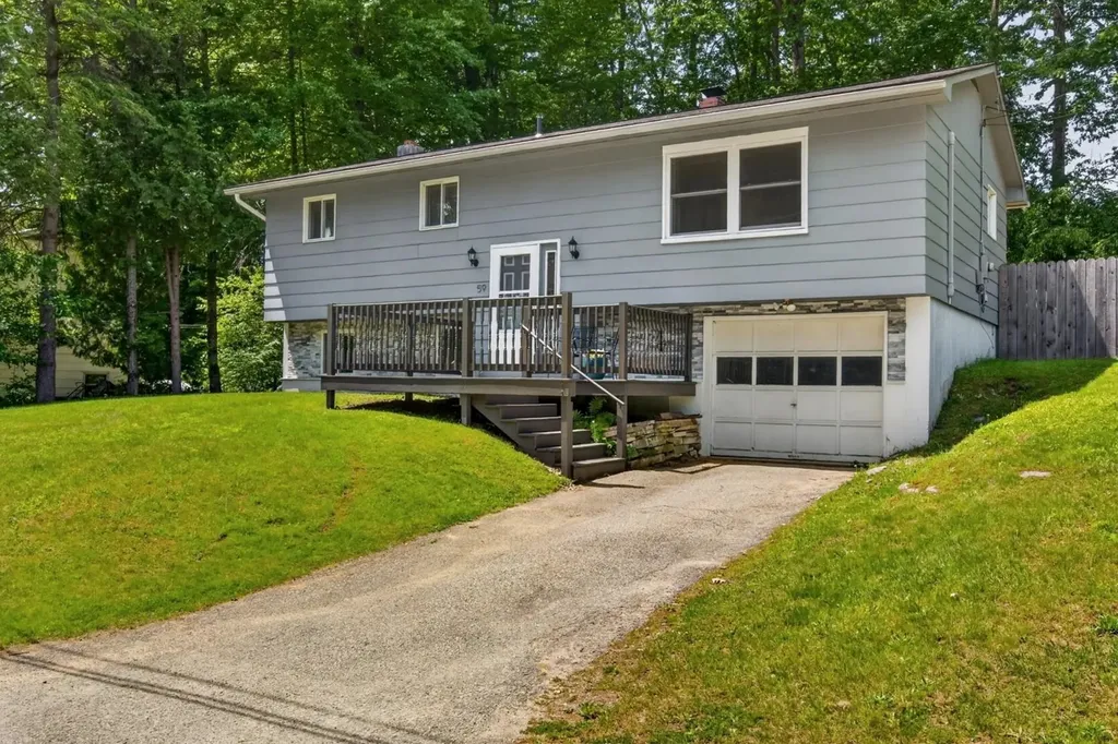 59 Cramton Avenue Rutland City VT 05701