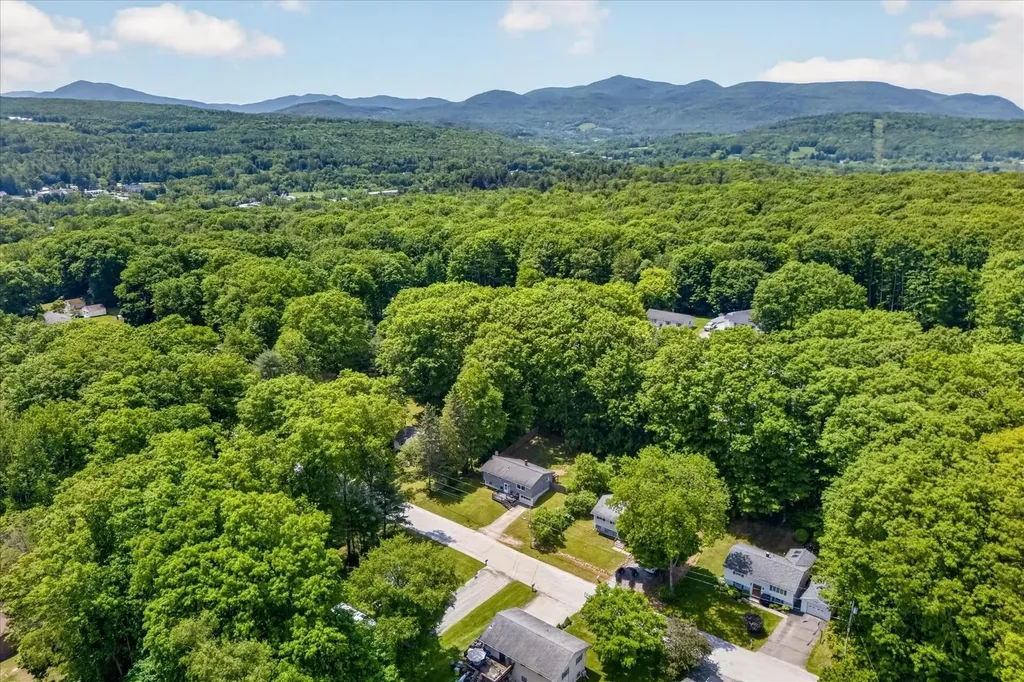 59 Cramton Avenue Rutland City VT 05701