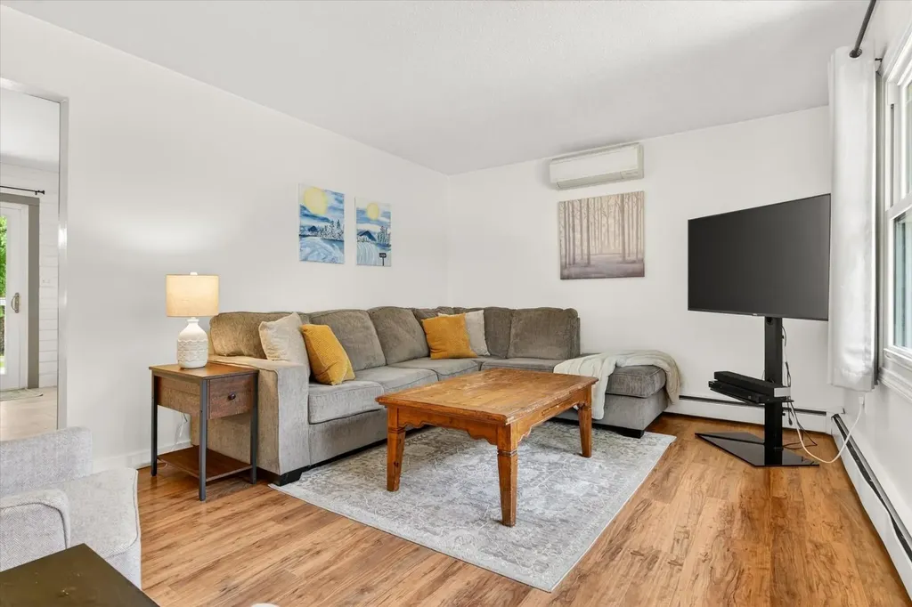59 Cramton Avenue Rutland City VT 05701