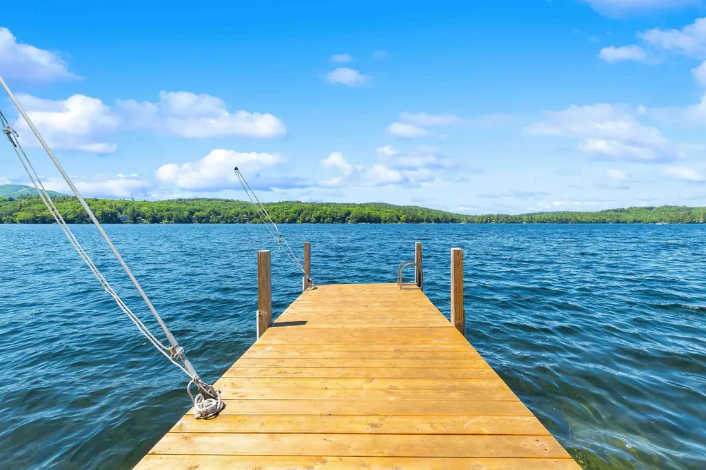 14 Great Island Sunapee NH 03782