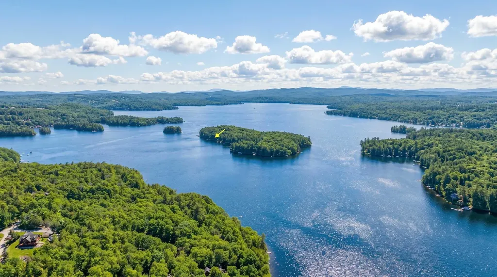 14 Great Island Sunapee NH 03782