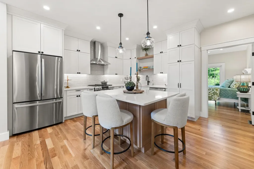 4 Pillsbury Court Candia NH 03034