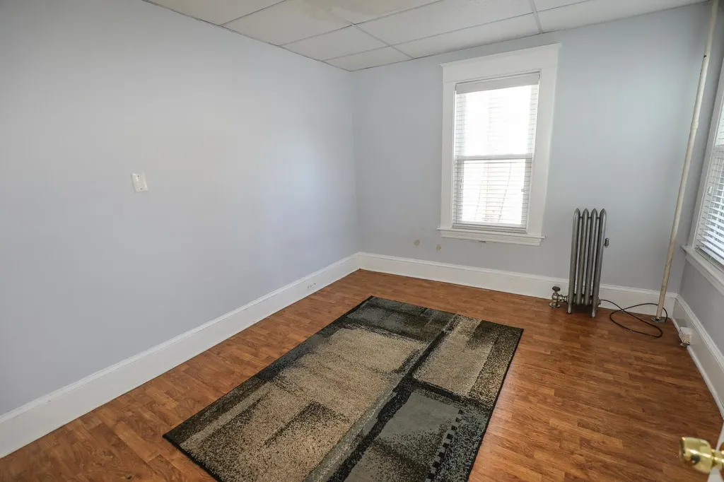 27 Blodget Street Manchester NH 03104