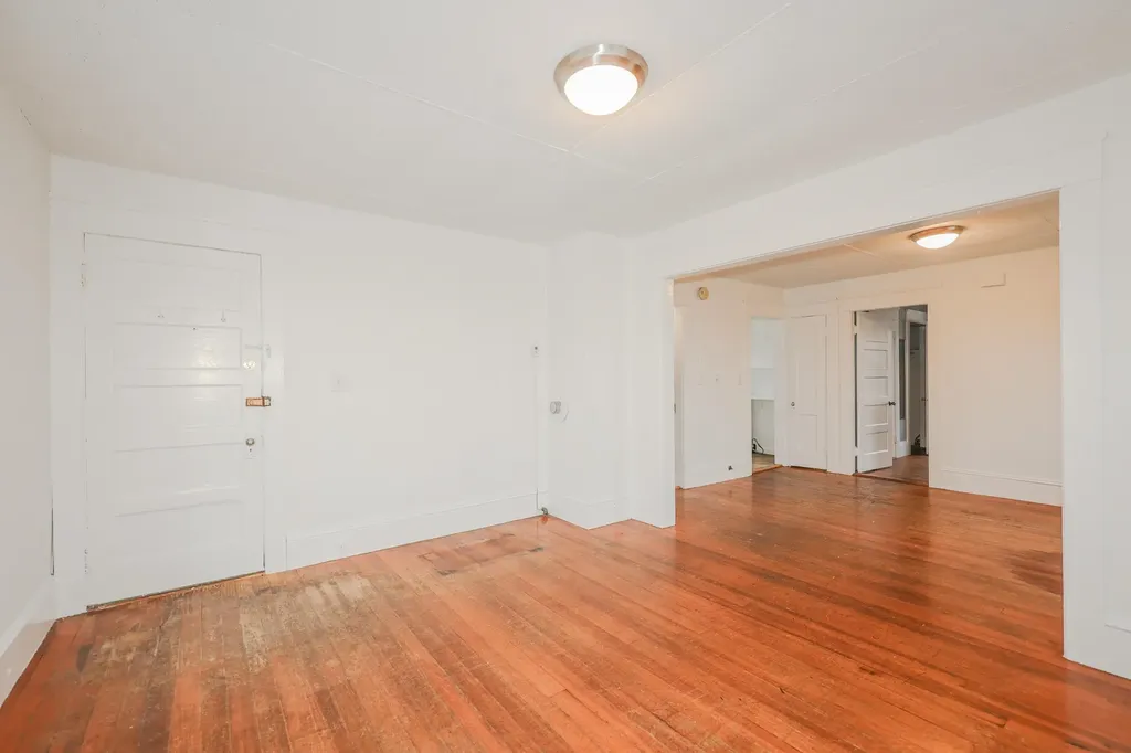 27 Blodget Street Manchester NH 03104
