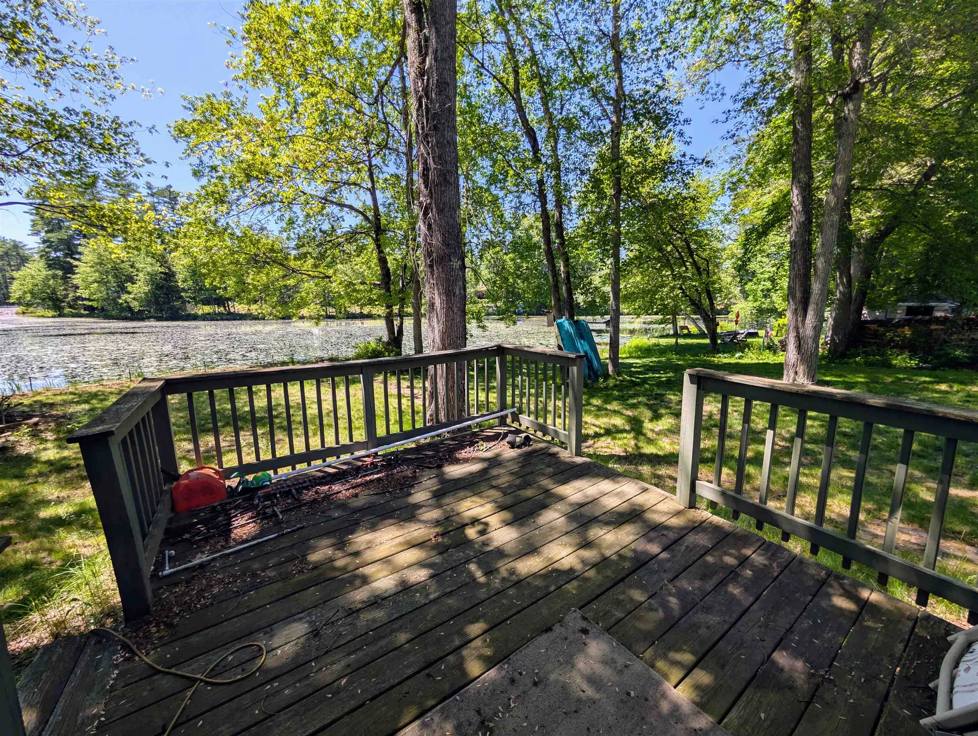 23 Penn Avenue Deerfield NH 03037