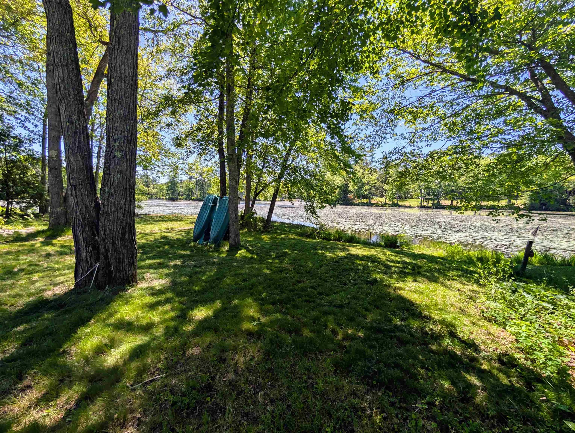 23 Penn Avenue Deerfield NH 03037