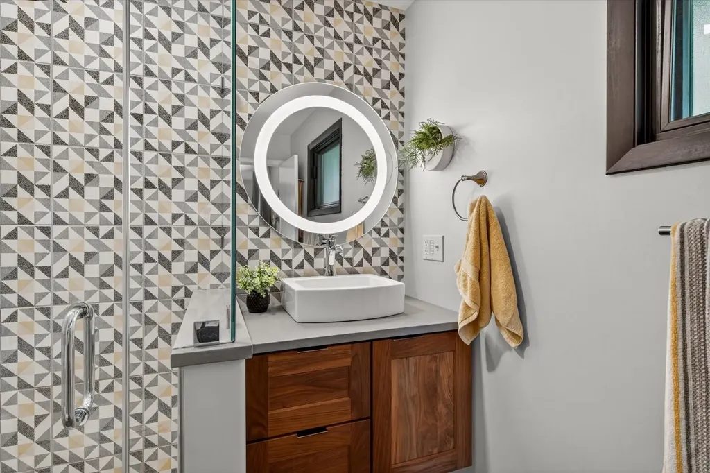 431 Brookwood Mendon VT 05701