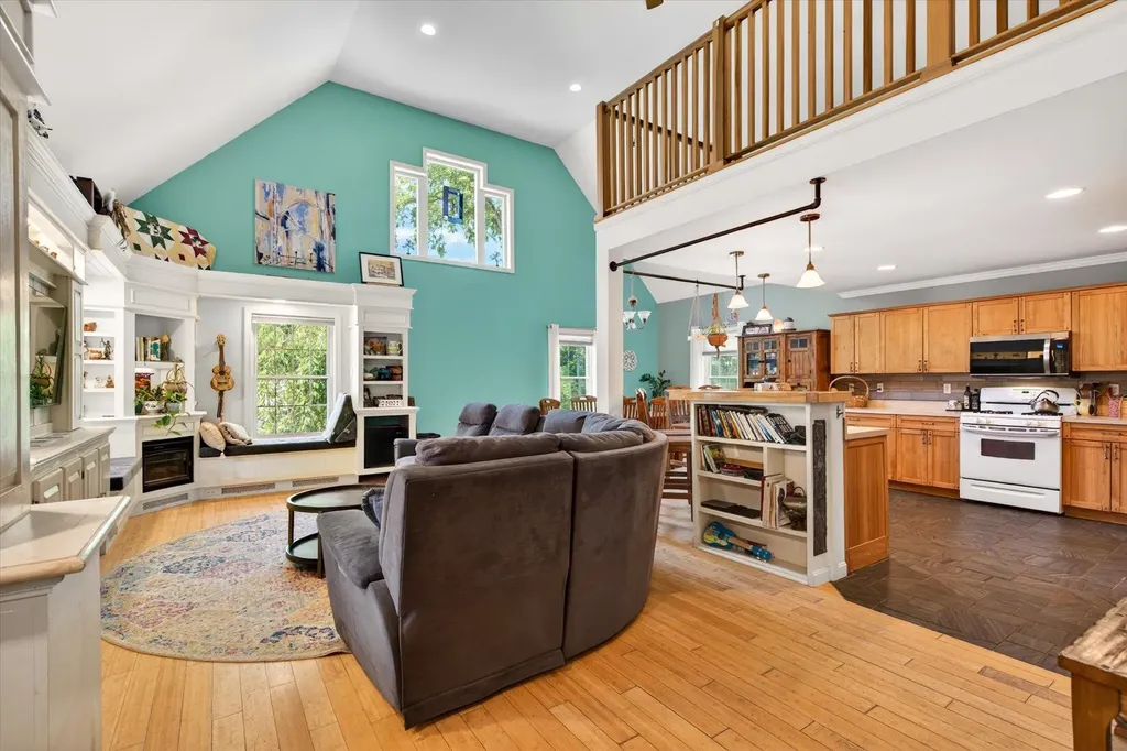 121 Hull Avenue Wallingford VT 05773