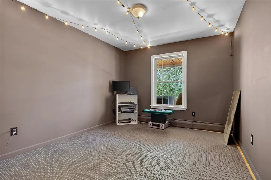 121 Hull Avenue Wallingford VT 05773