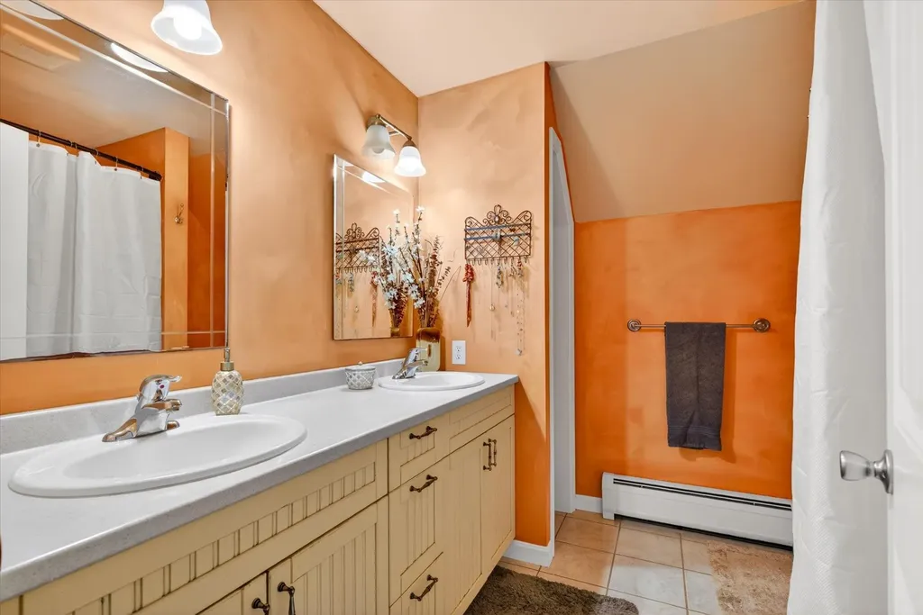121 Hull Avenue Wallingford VT 05773