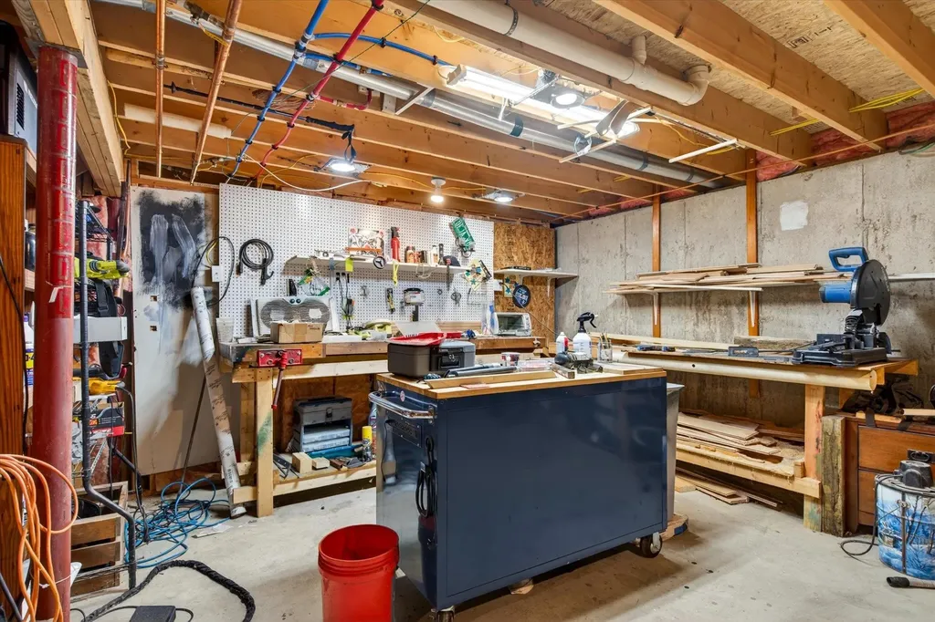 121 Hull Avenue Wallingford VT 05773