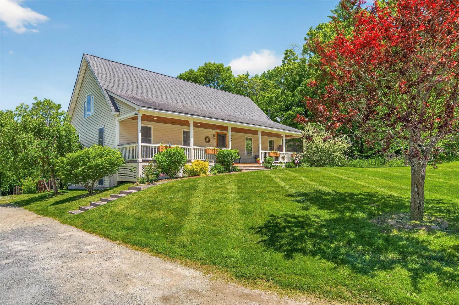 121 Hull Avenue Wallingford VT 05773