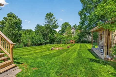 121 Hull Avenue Wallingford VT 05773