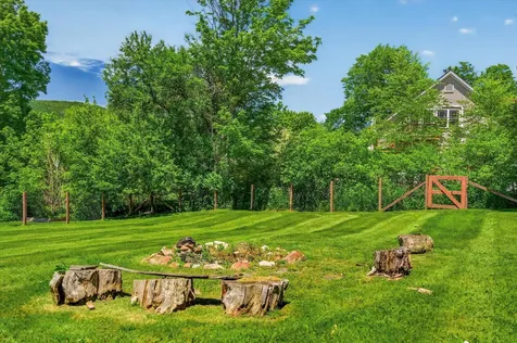 121 Hull Avenue Wallingford VT 05773