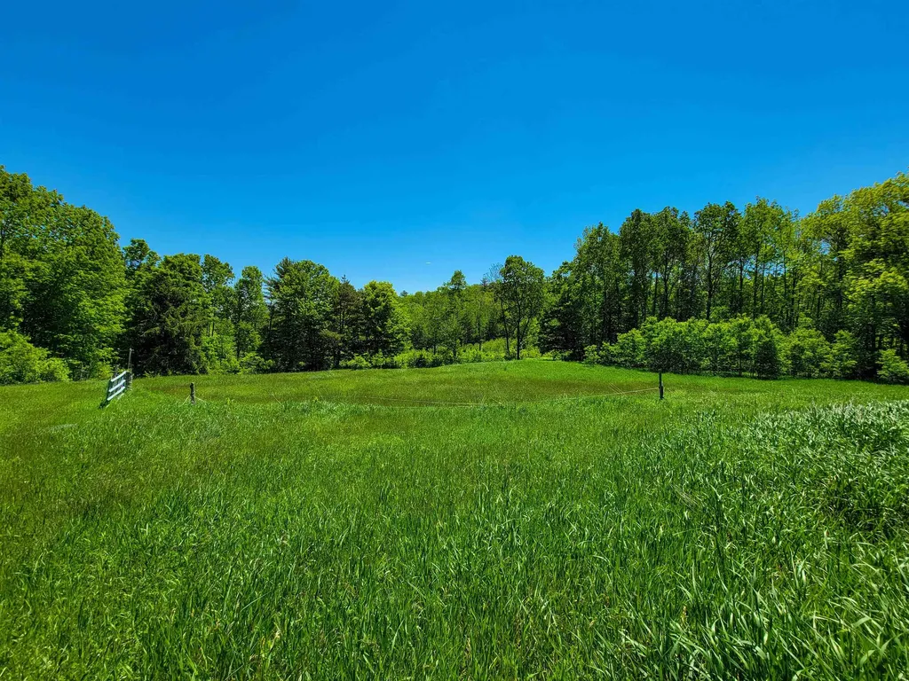 310 Sky Farm Lane Barnet VT 05821