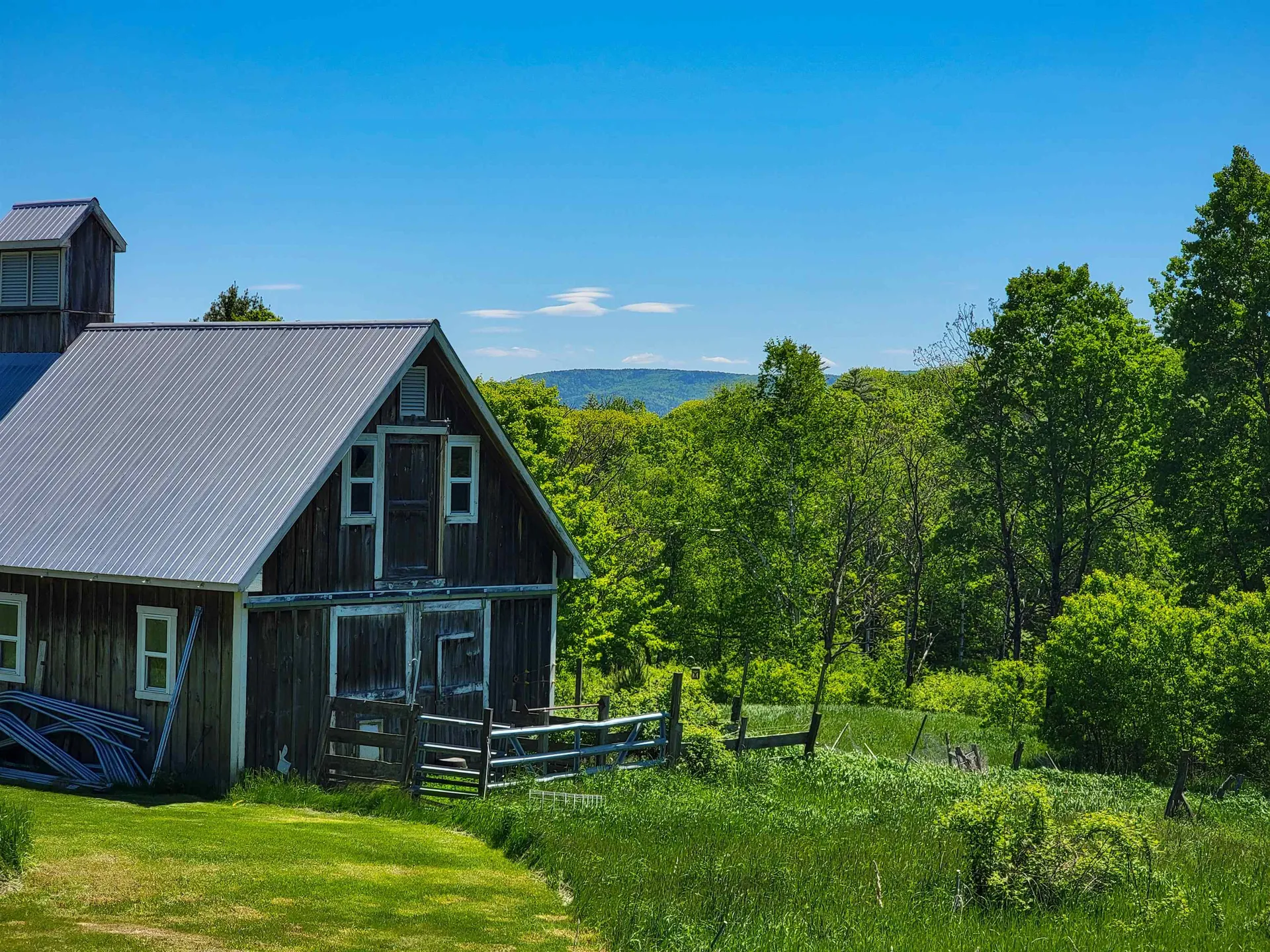310 Sky Farm Lane Barnet VT 05821