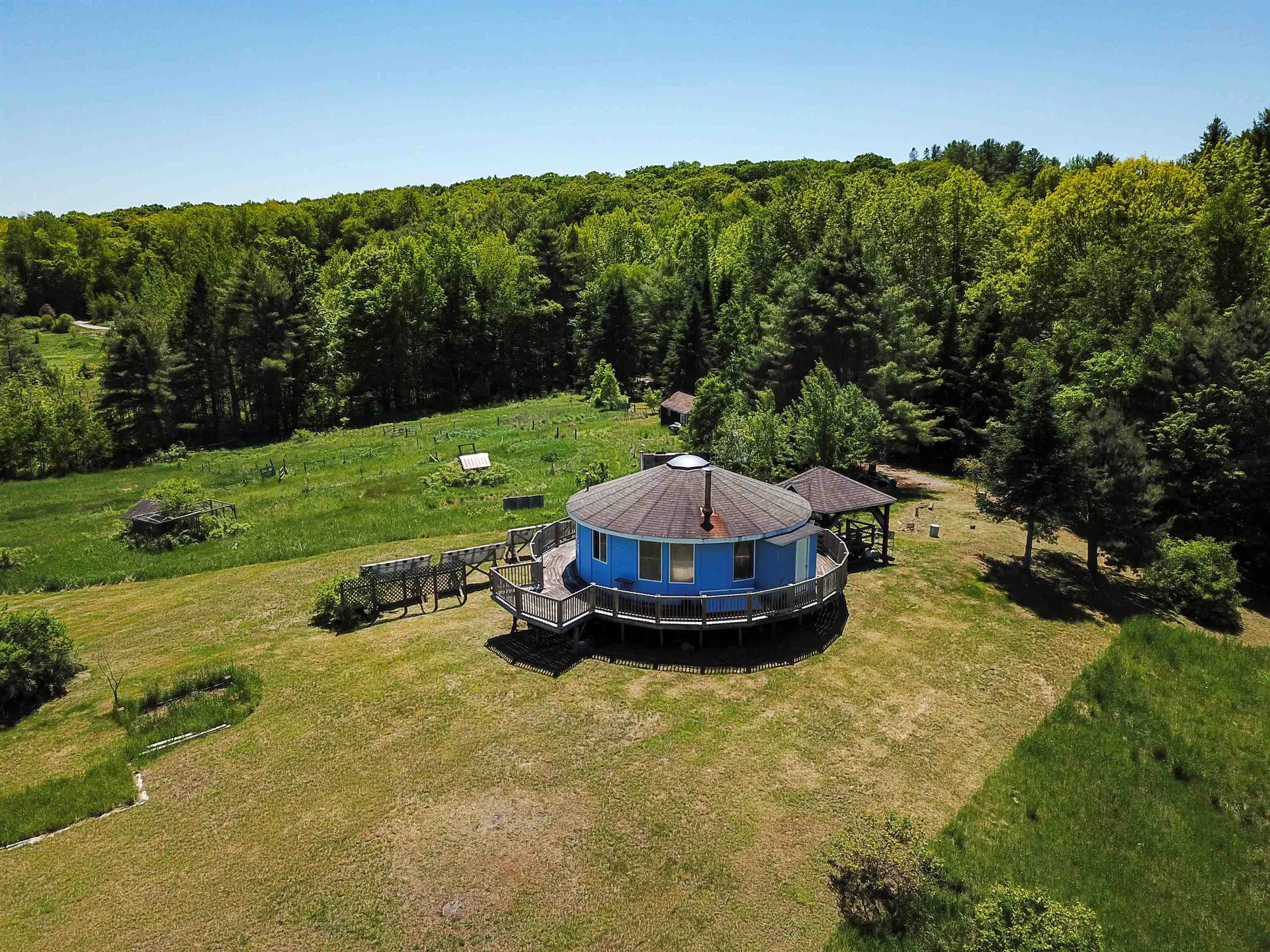 310 Sky Farm Lane Barnet VT 05821