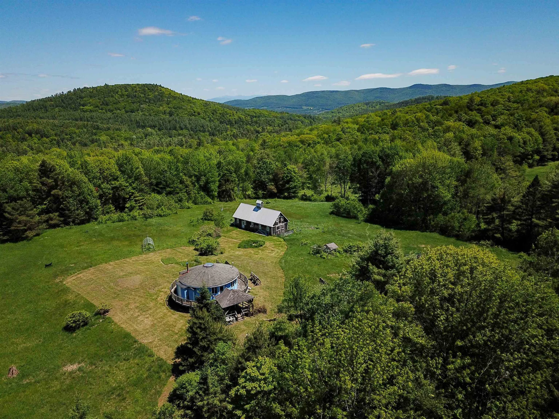 310 Sky Farm Lane Barnet VT 05821