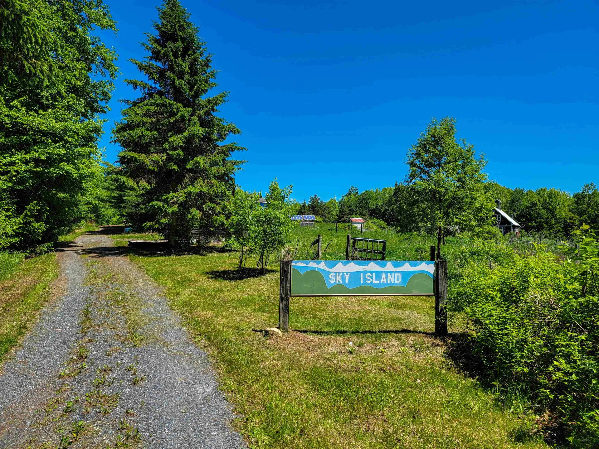 310 Sky Farm Lane Barnet VT 05821