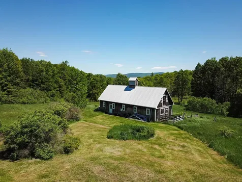 310 Sky Farm Lane Barnet VT 05821