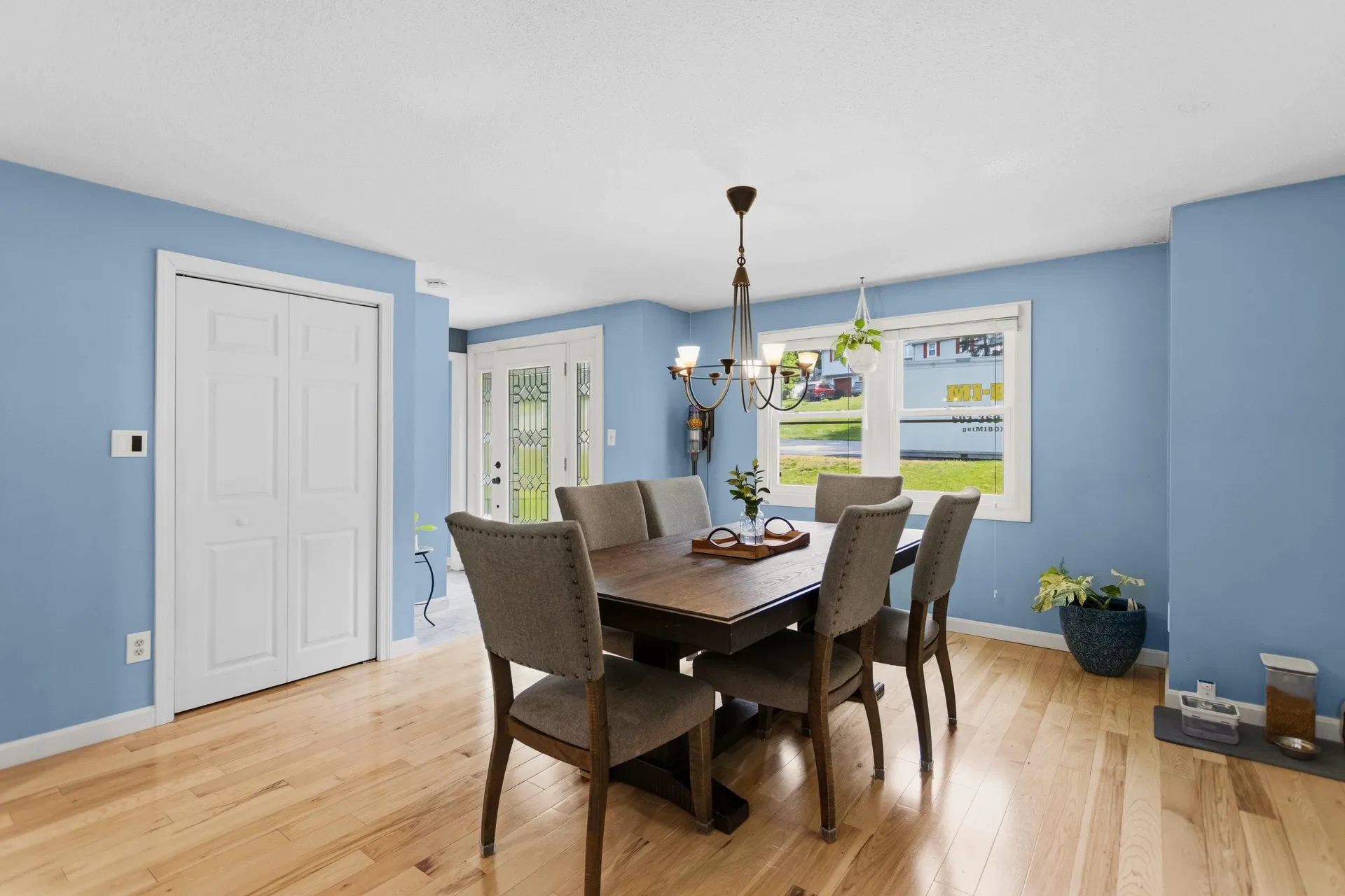 19 Claire Avenue Derry NH 03038