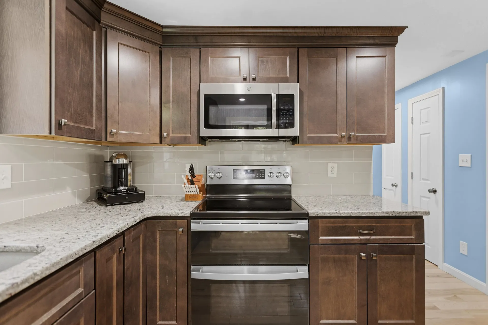 19 Claire Avenue Derry NH 03038