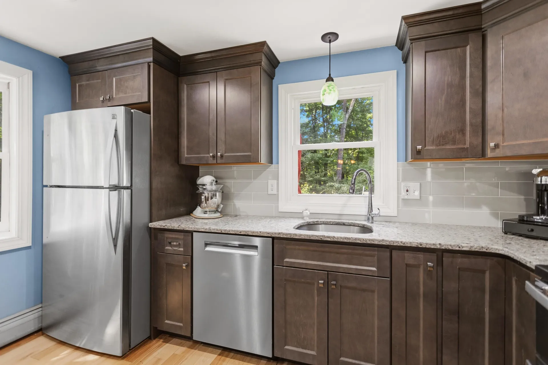 19 Claire Avenue Derry NH 03038