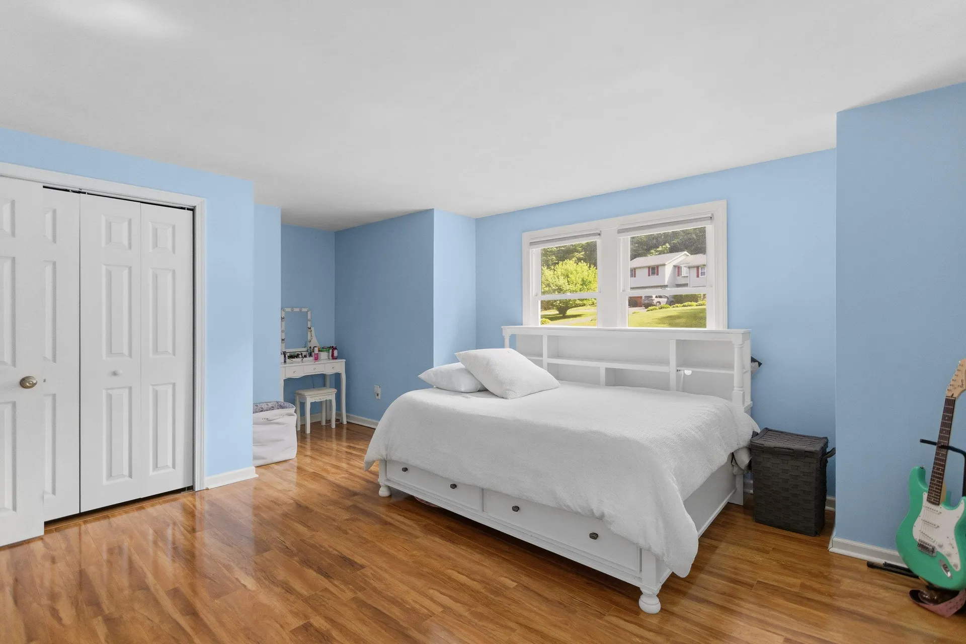 19 Claire Avenue Derry NH 03038