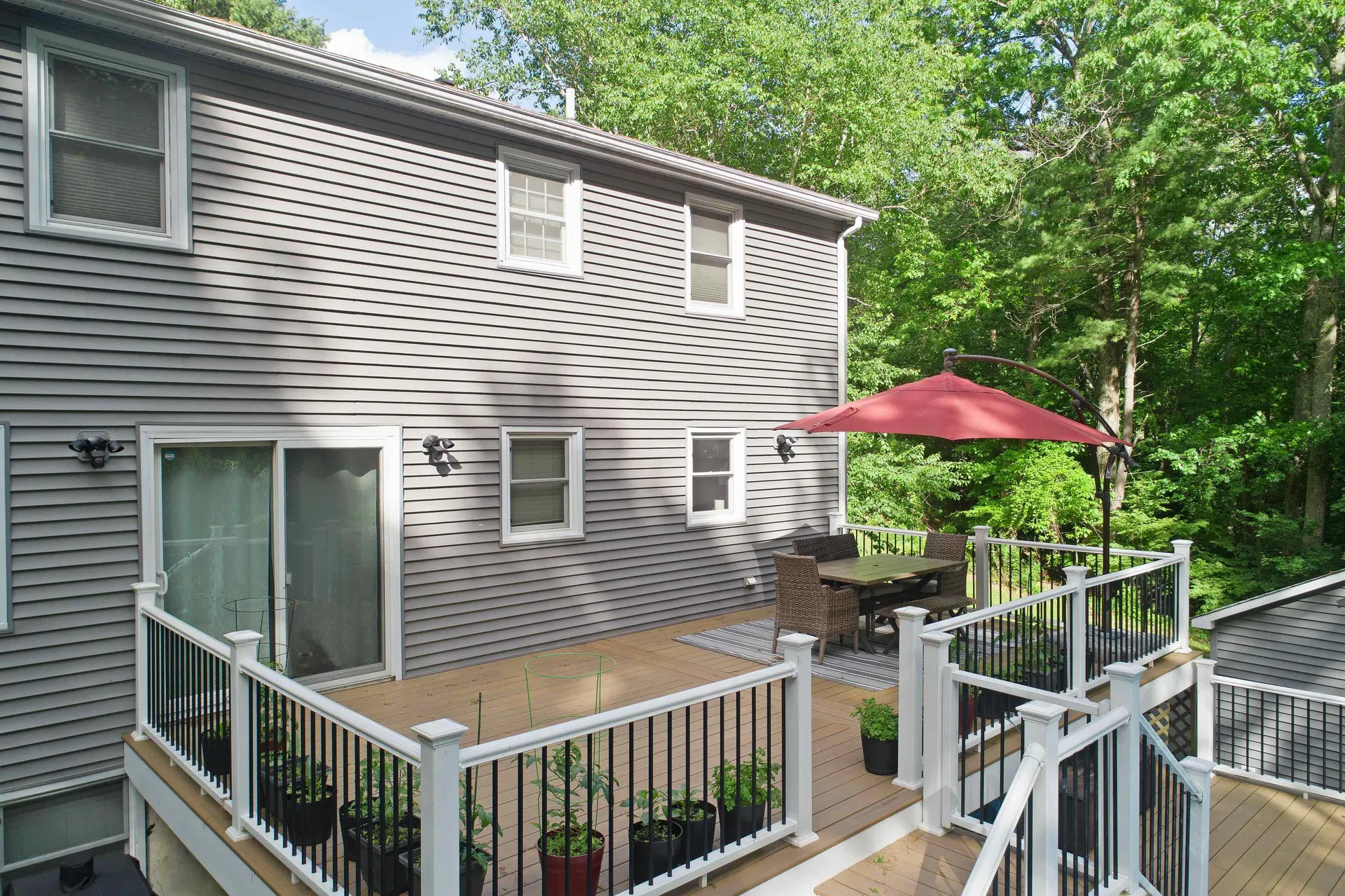 19 Claire Avenue Derry NH 03038