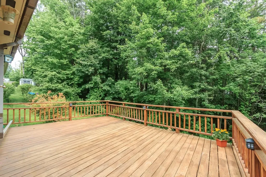 7 Shannon Court Newport NH 03773