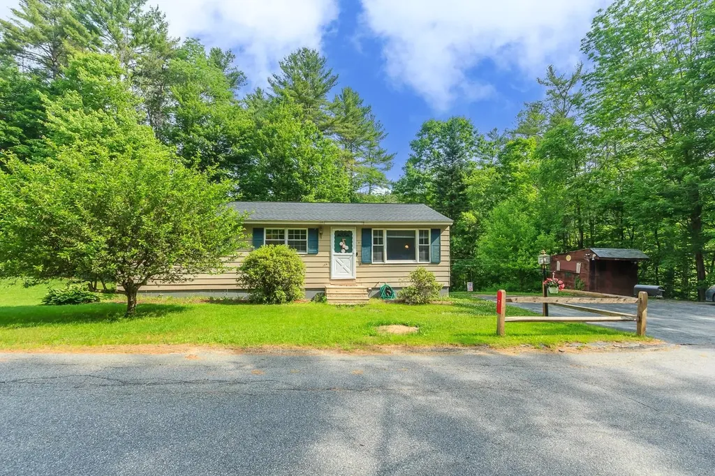 7 Shannon Court Newport NH 03773