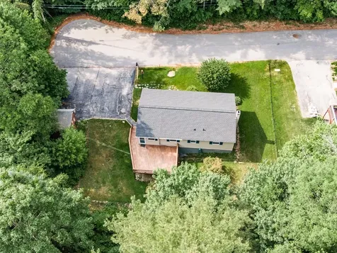7 Shannon Court Newport NH 03773