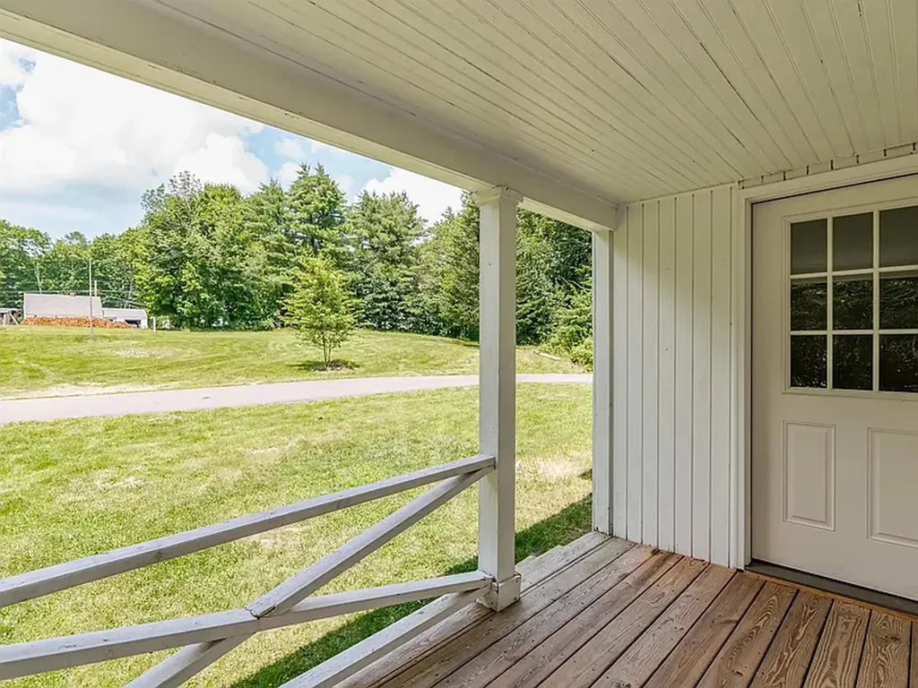 193 New Durham Road Alton NH 03809