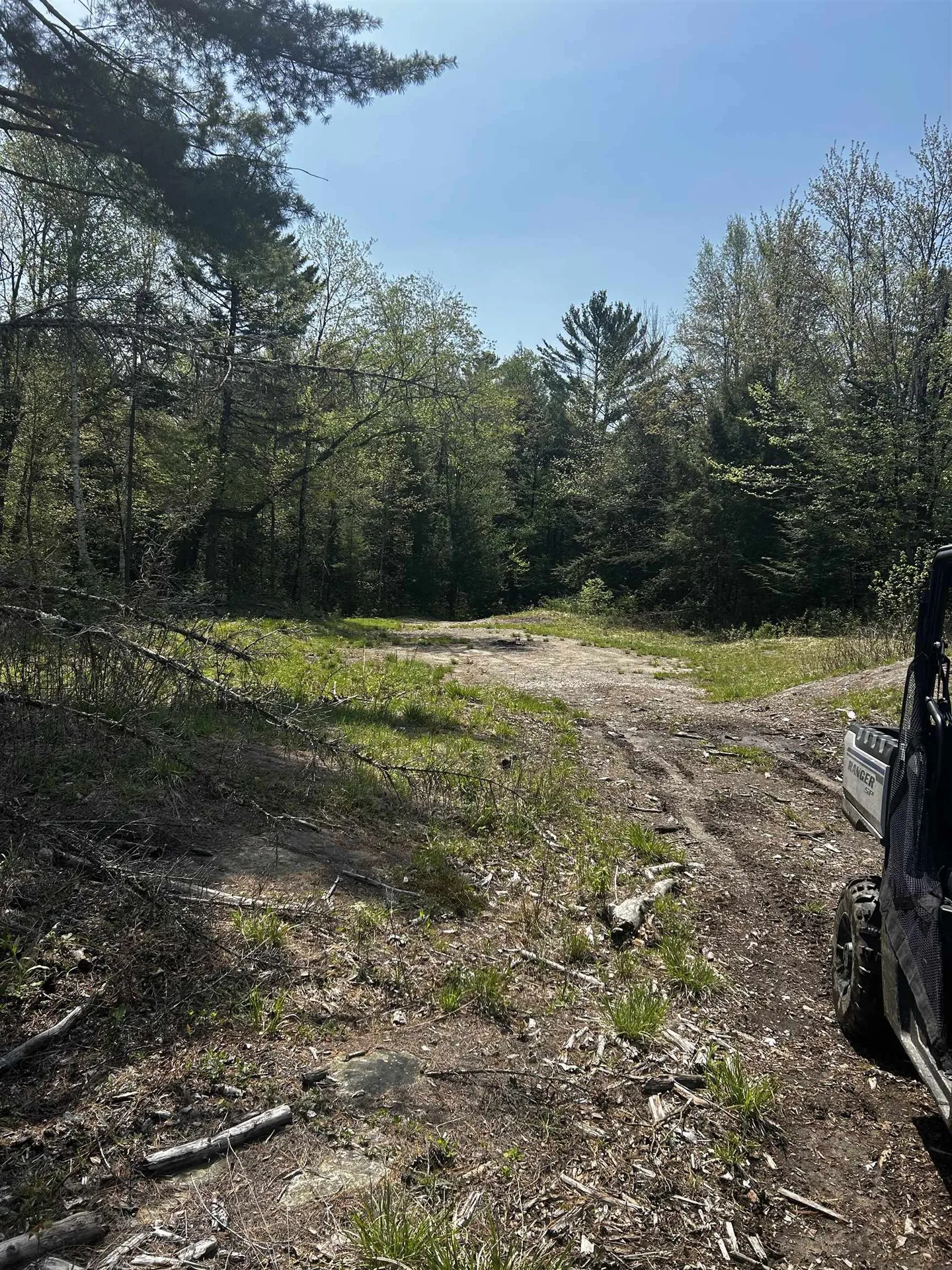 Baine Road Alstead NH 03602