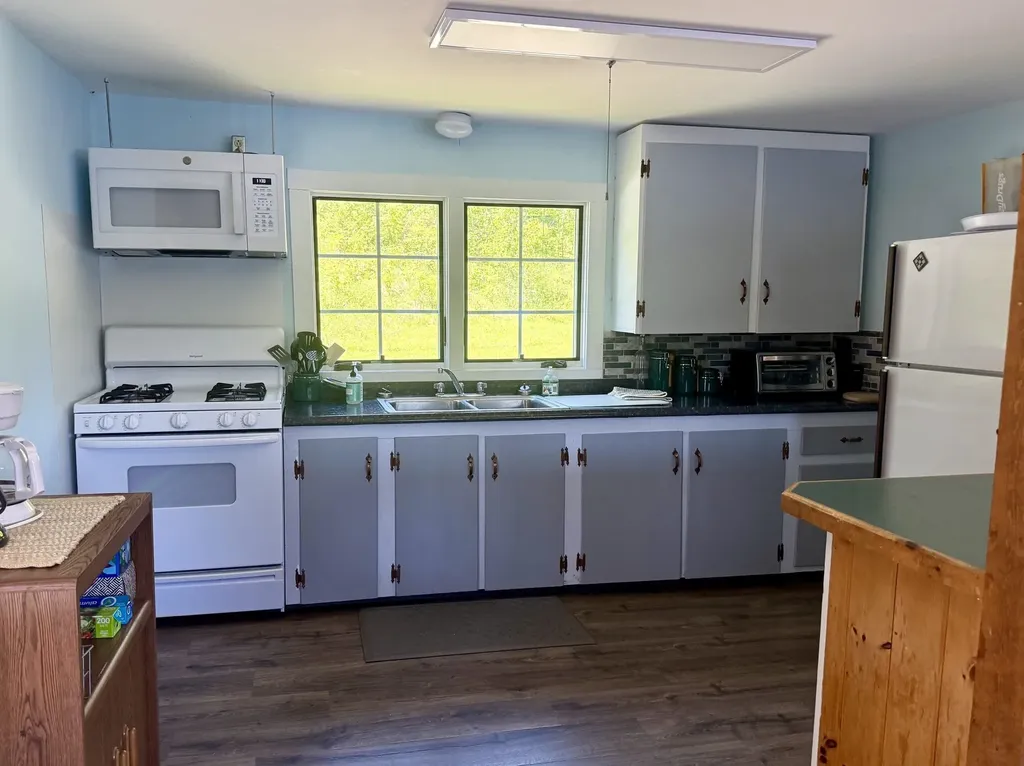 140 Lakeside Lane Barton VT 05839