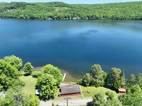 140 Lakeside Lane Barton VT 05839