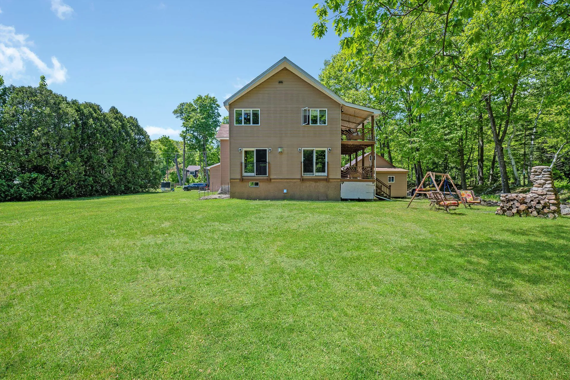 14 Broadway Avenue Gorham NH 03581