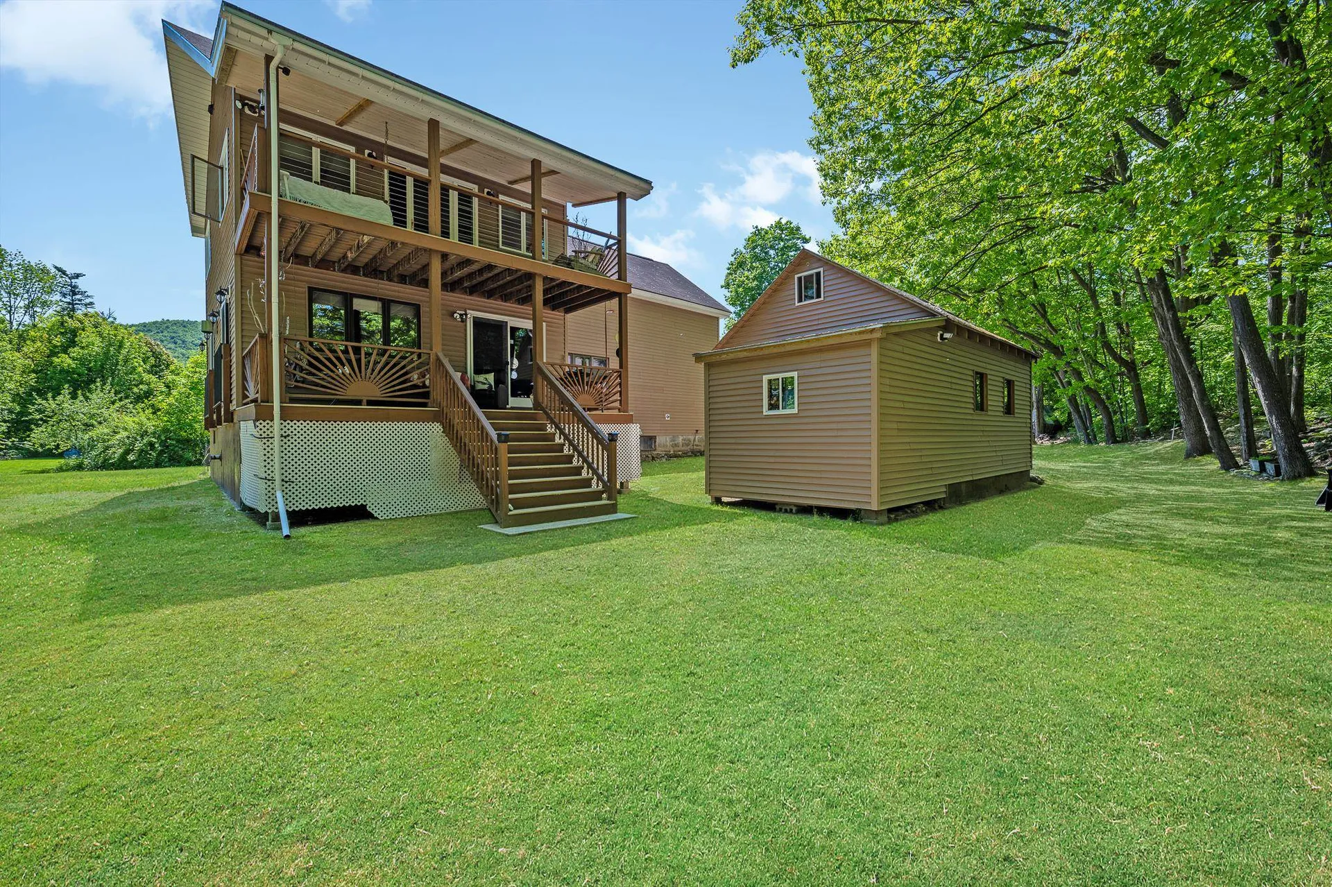 14 Broadway Avenue Gorham NH 03581