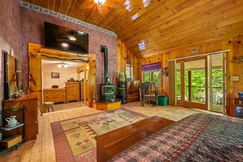 14 Broadway Avenue Gorham NH 03581