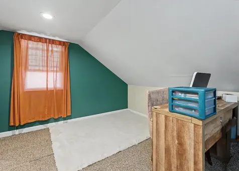 213 Bourne Street Manchester NH 03013