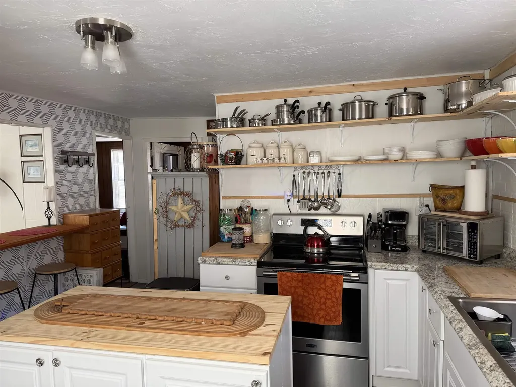 568 Cheshire Street Berlin NH 03570