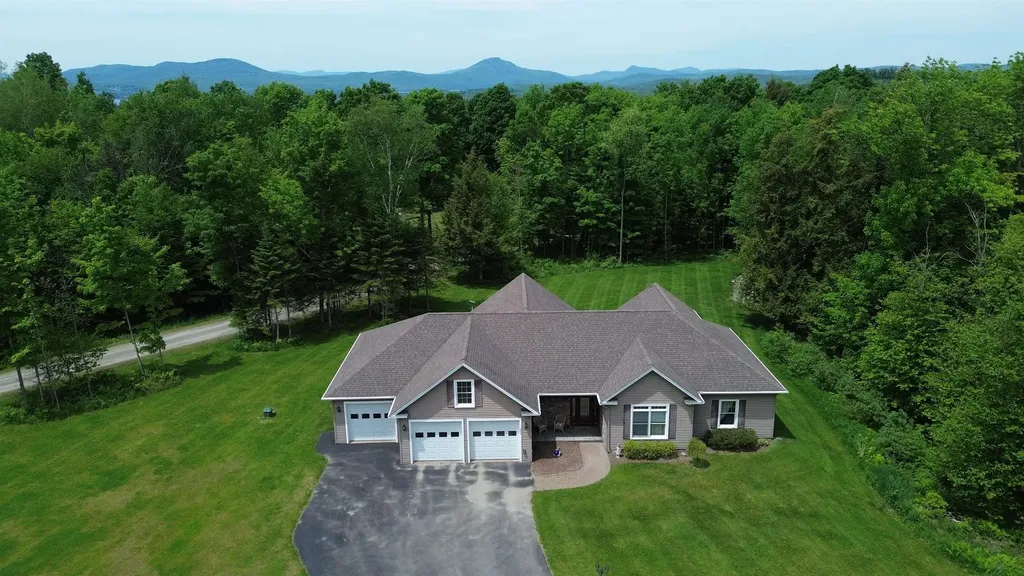 905 Dairninaka Drive Derby VT 05829