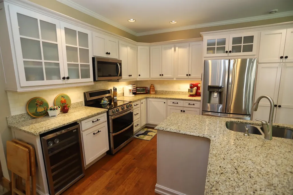 905 Dairninaka Drive Derby VT 05829