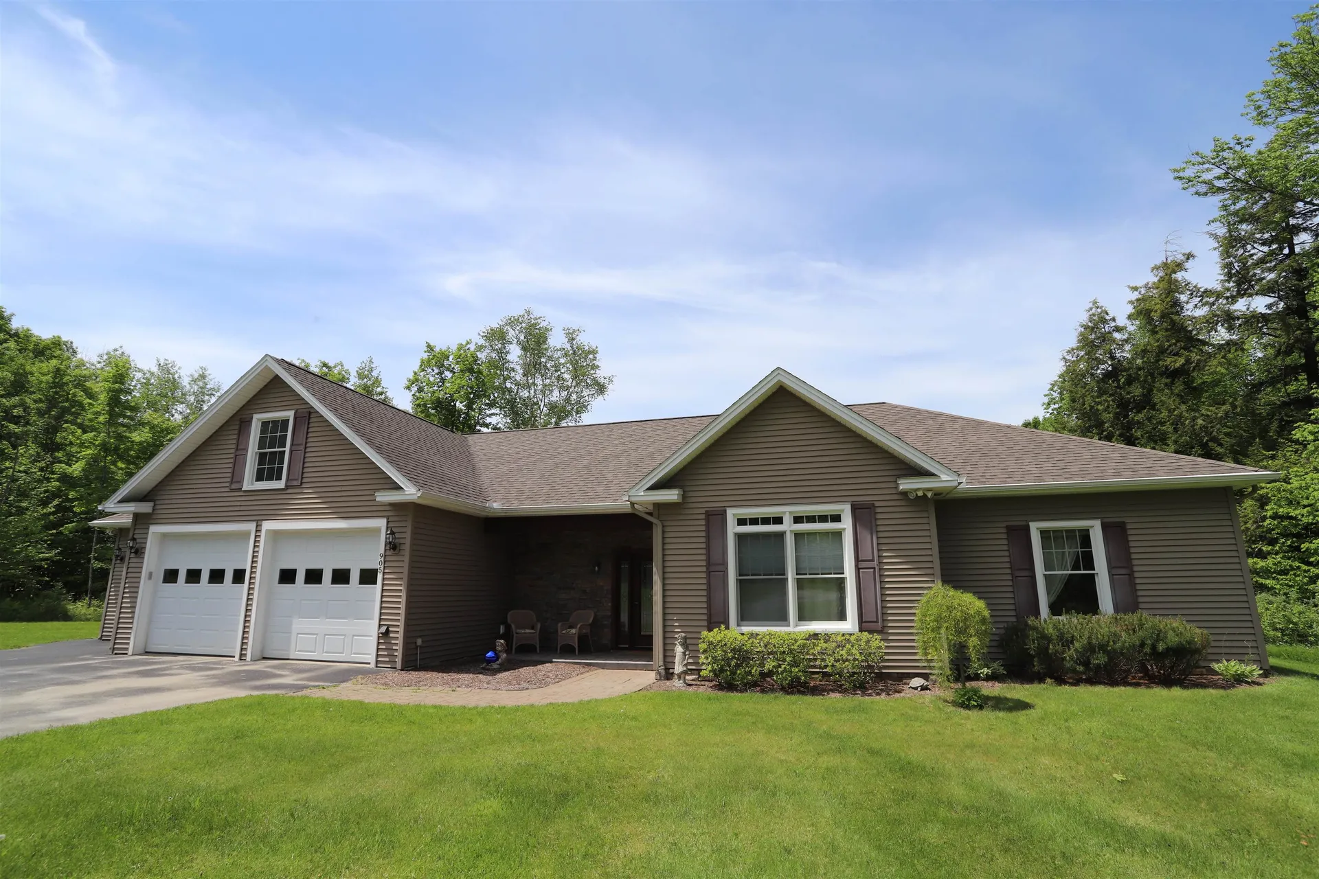 Derby VT, 905 Dairninaka Drive