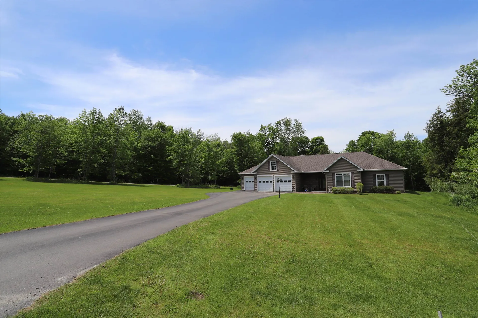 905 Dairninaka Drive Derby VT 05829