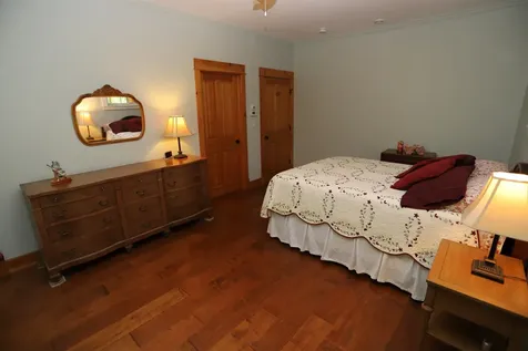 905 Dairninaka Drive Derby VT 05829