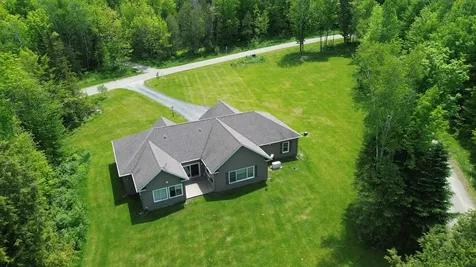 905 Dairninaka Drive Derby VT 05829