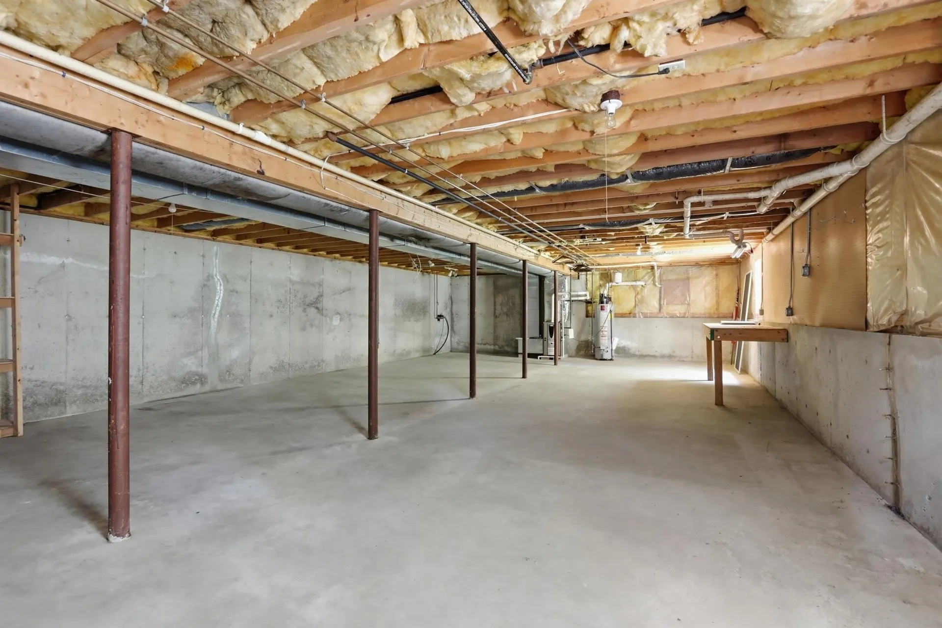 27 Saint John Lane Hampstead NH 03841