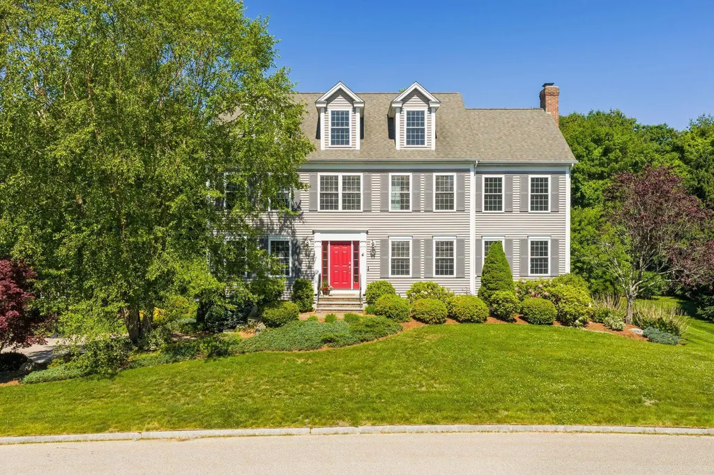 4 Sherburne Drive Hampton NH 03842