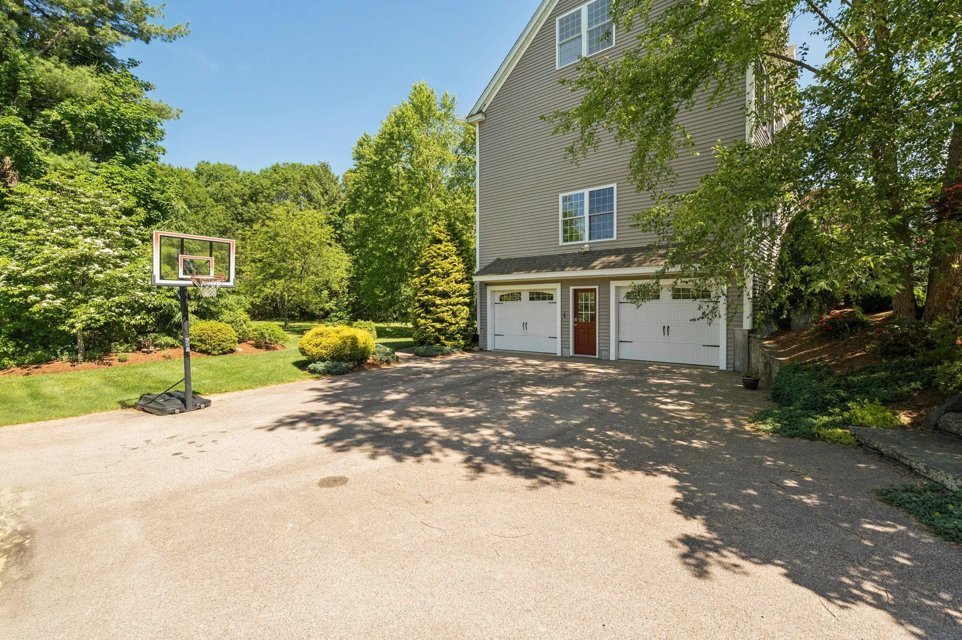 4 Sherburne Drive Hampton NH 03842